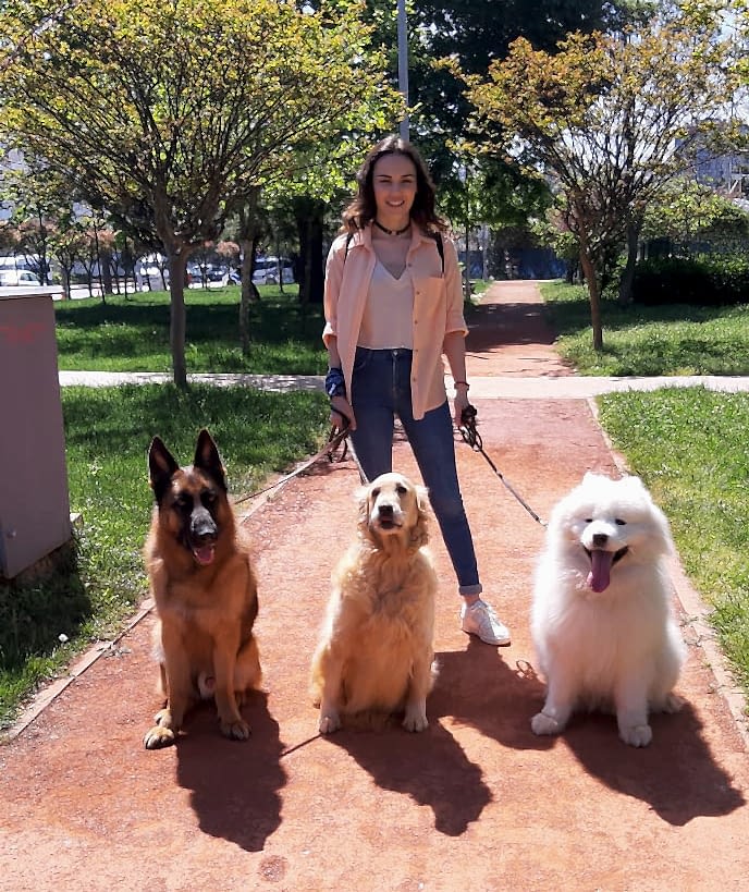 Atv'nin yeni dizisi kalp yarasi basrol oyuncularindan Yağmur Tanrisevsin ve ekibimizden Alfa, Mörfi, Mia